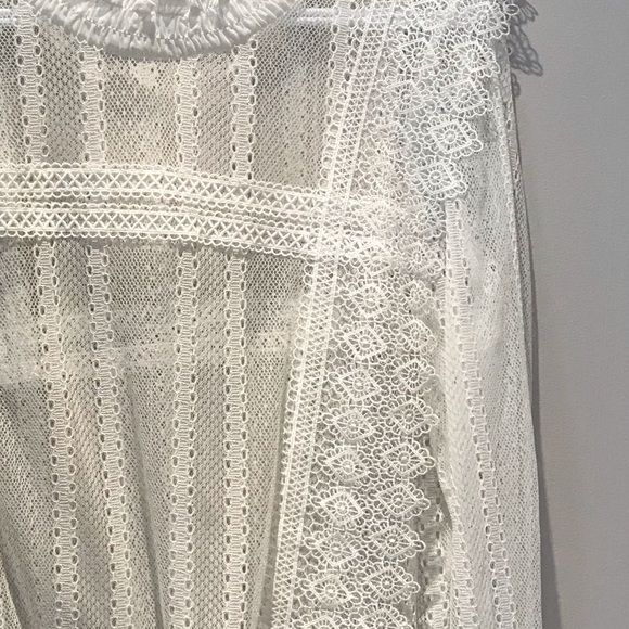 Zara white long sleeves lace top - Picture 1 of 2